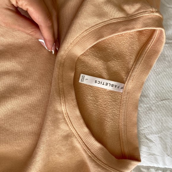 Cassie Short Sleeve Sweatshirt - Picture 5 of 6